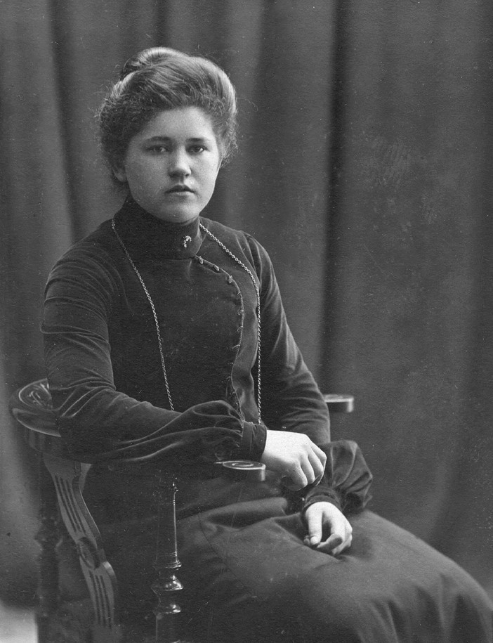 Ellen 1904
